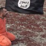 فيديو لحظة اعدام العقيد ياسر الجوراني على يد داعش